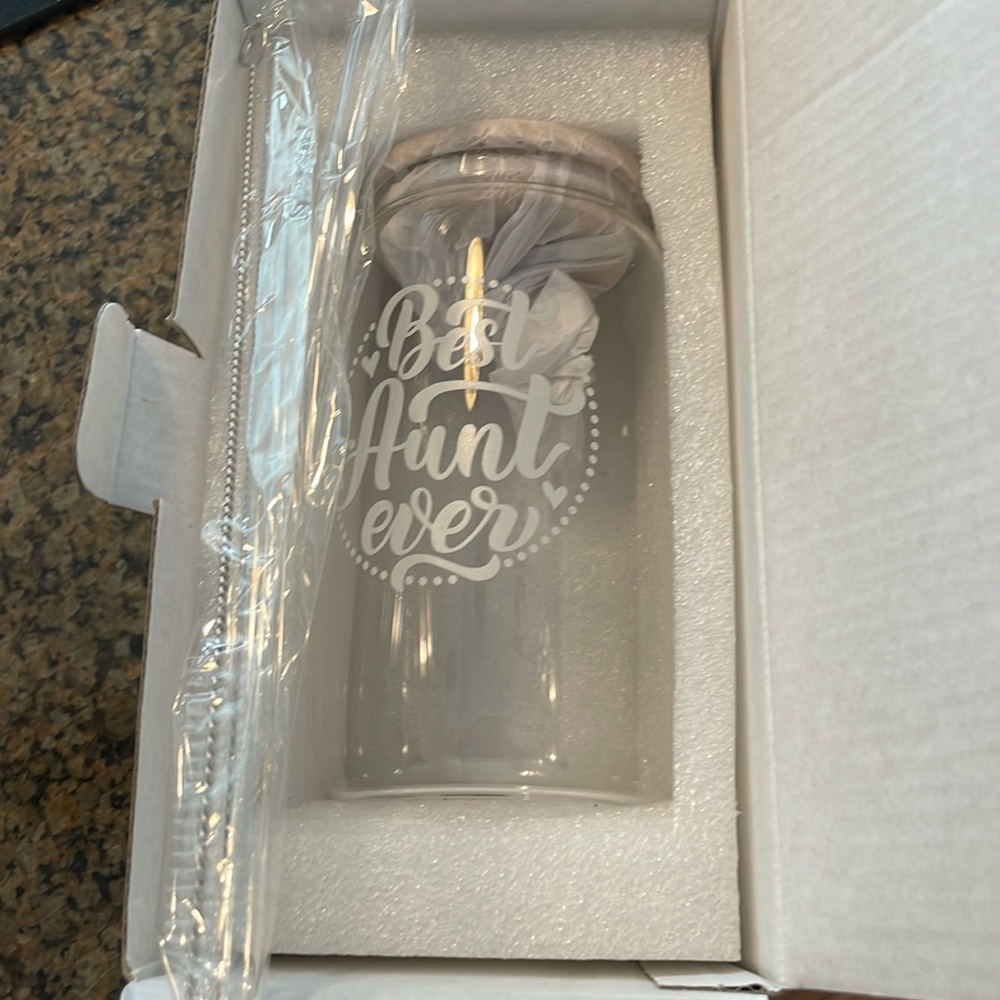 NWT best aunt ever cup